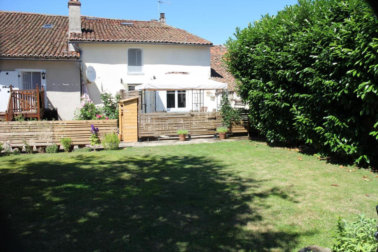 Belle Vue Le Dorat Exterior photo
